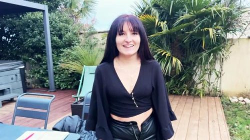 Kina Glam, 25 years old, from Toulouse